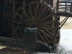 Photo of and link to Stone Mountain Grist Mill