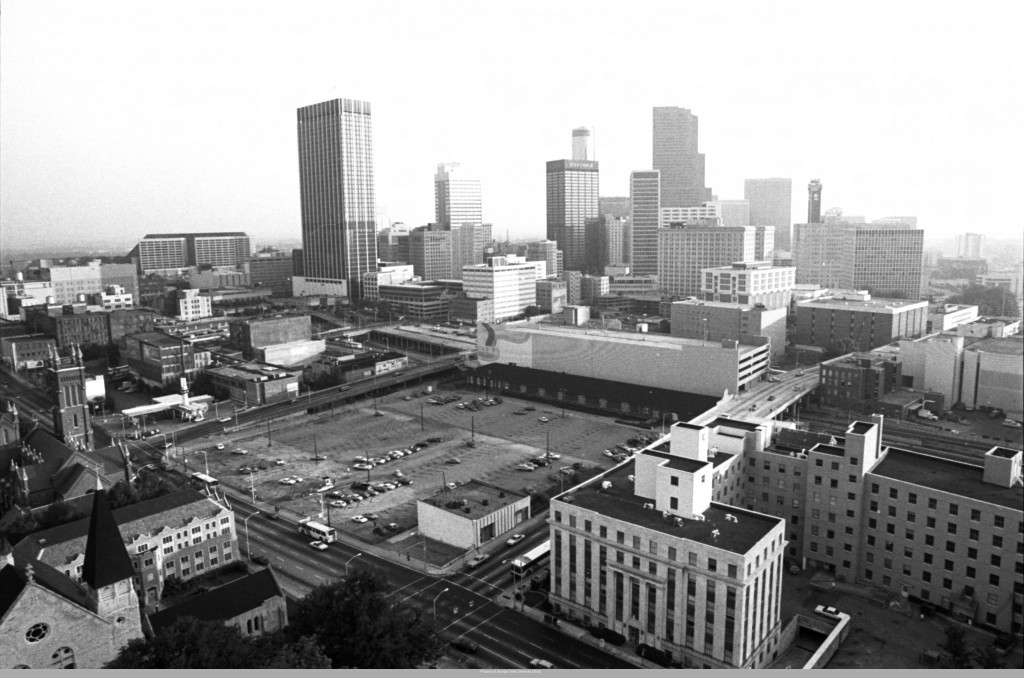 Aerial_view_of_Atlanta_1985