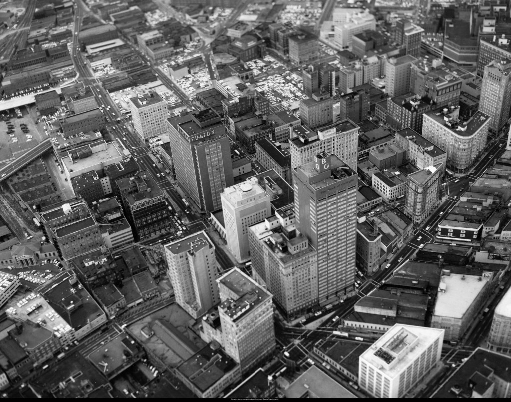 Aerial_view_of_downtown_Atlanta_Georgia_September_29_1962 (1)